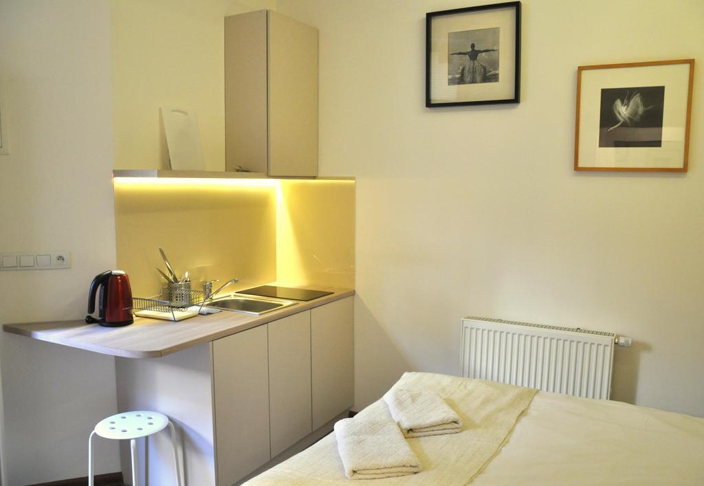 Mirror Apartments كراكوفيا المظهر الخارجي الصورة